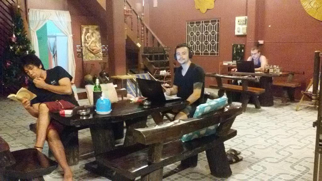 Sangjun Guesthouse Трат Екстер'єр фото